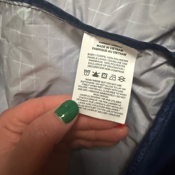 Nike Kids Navy and Light Blue Raincoat LAST CHANCE! - Picture 4 of 6